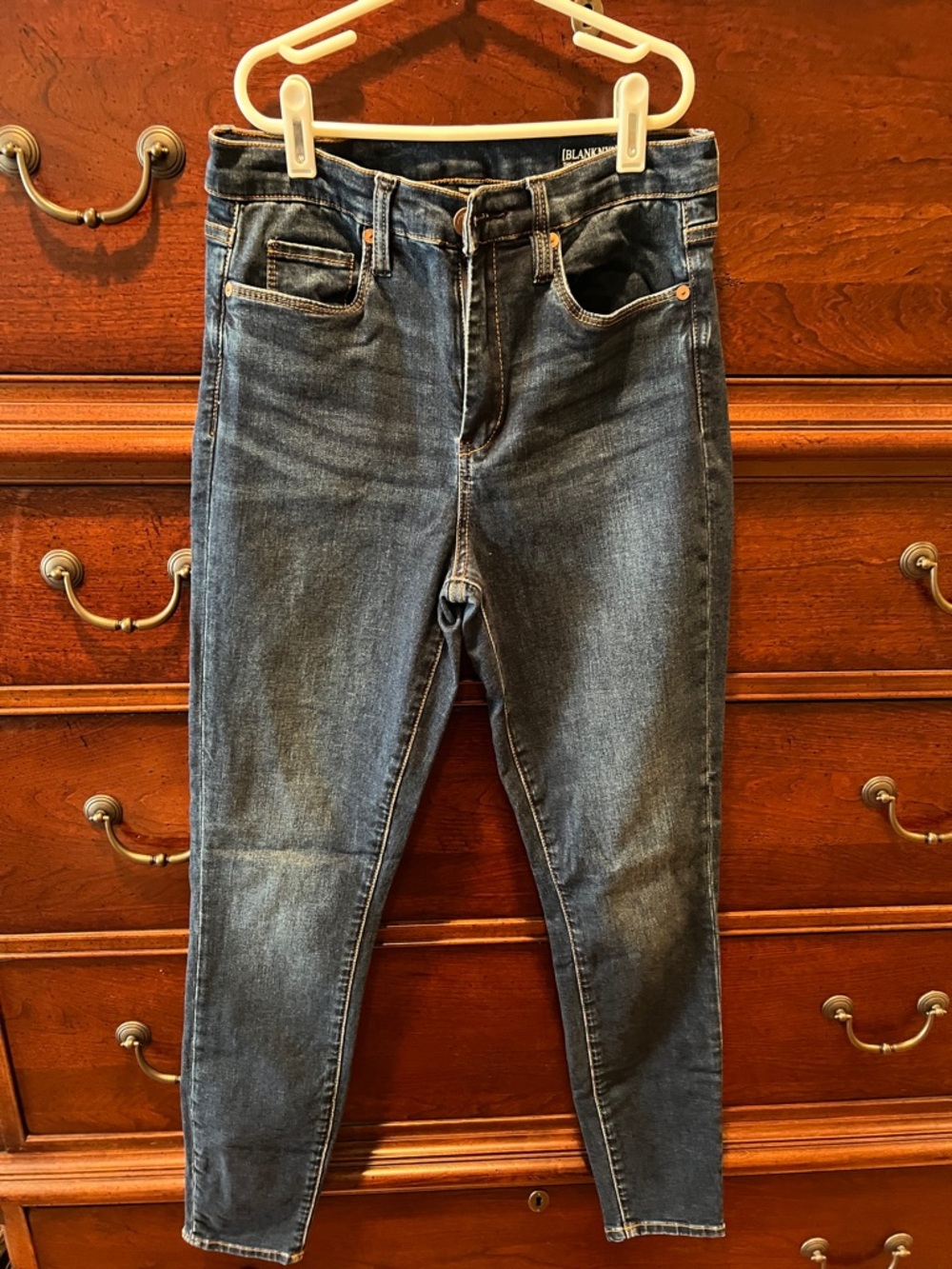 Blank NYC Women’s Washed Indigo Skinny Jeans